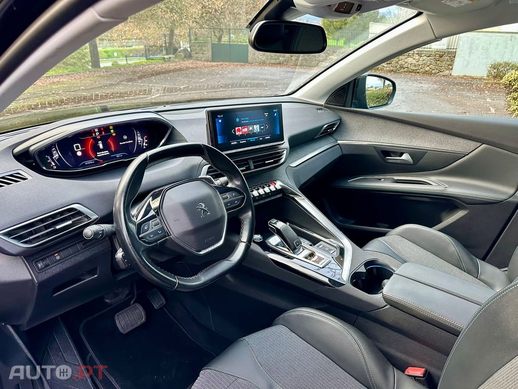 Peugeot 3008 1.5 BlueHDi Allure Pack EAT8