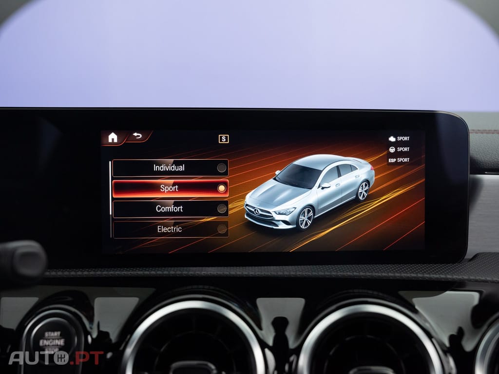 Mercedes-Benz CLA 250 e Style Plus