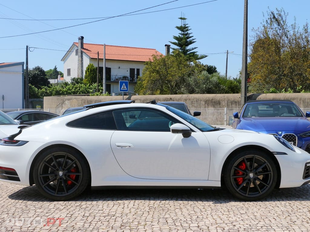 Porsche 992 Carrera PDK
