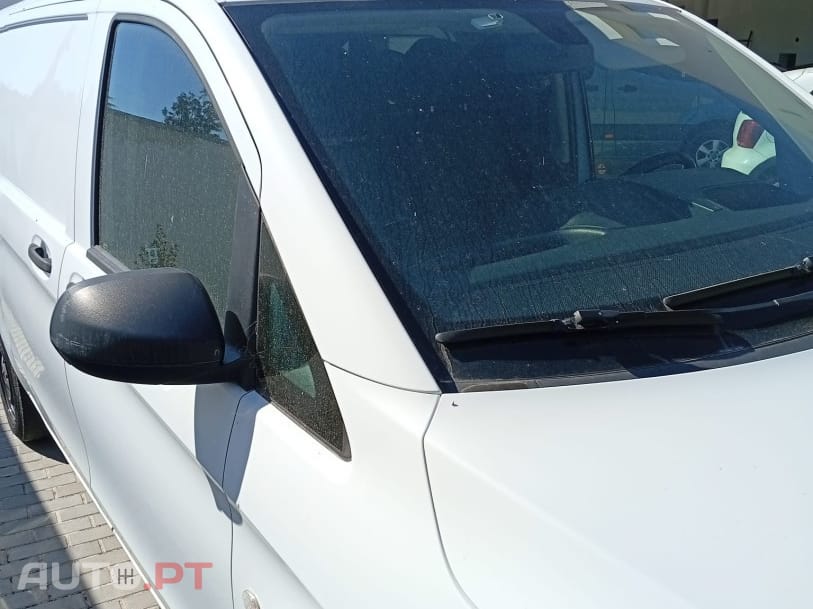 Mercedes-Benz Vito 111 CDi/32
