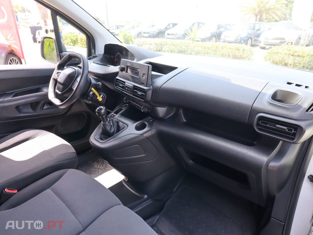 Peugeot Partner 1.5 BlueHDi Premium Standard
