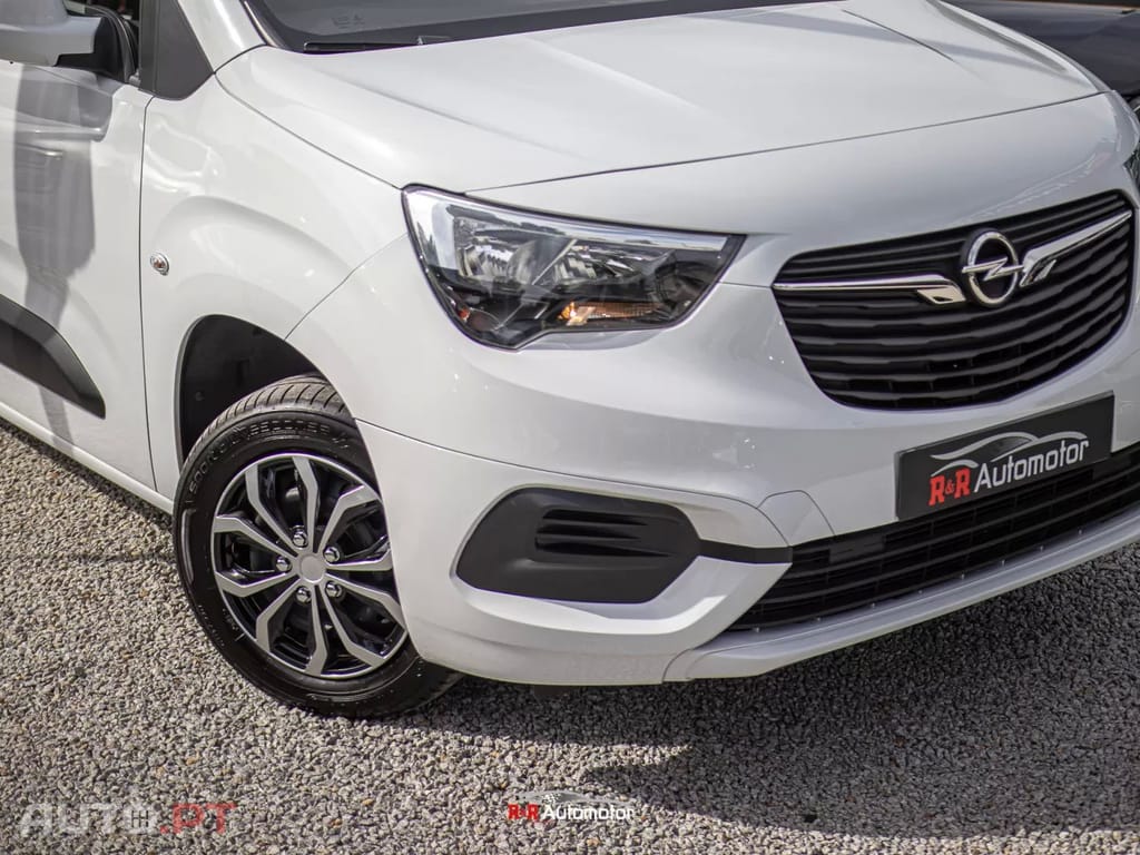 Opel Combo 1.5 CDTi L1H1 - 3 LUGARES - IVA DEDUTÍVEL