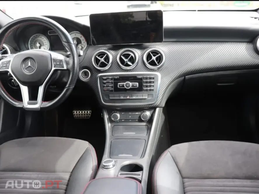 Mercedes-Benz A 180 d 7G-DCT AMG Line