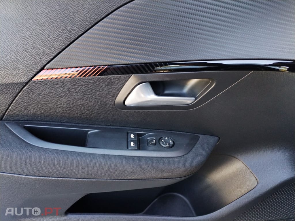 Peugeot 208 1.2 VTi Active