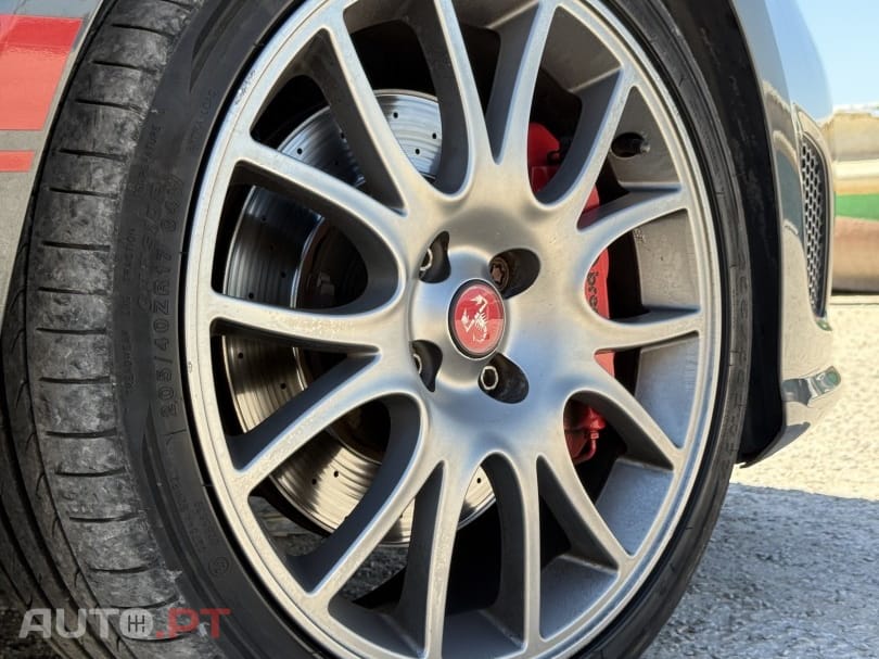 Abarth 595 1.4 T-Jet Competizione MTA