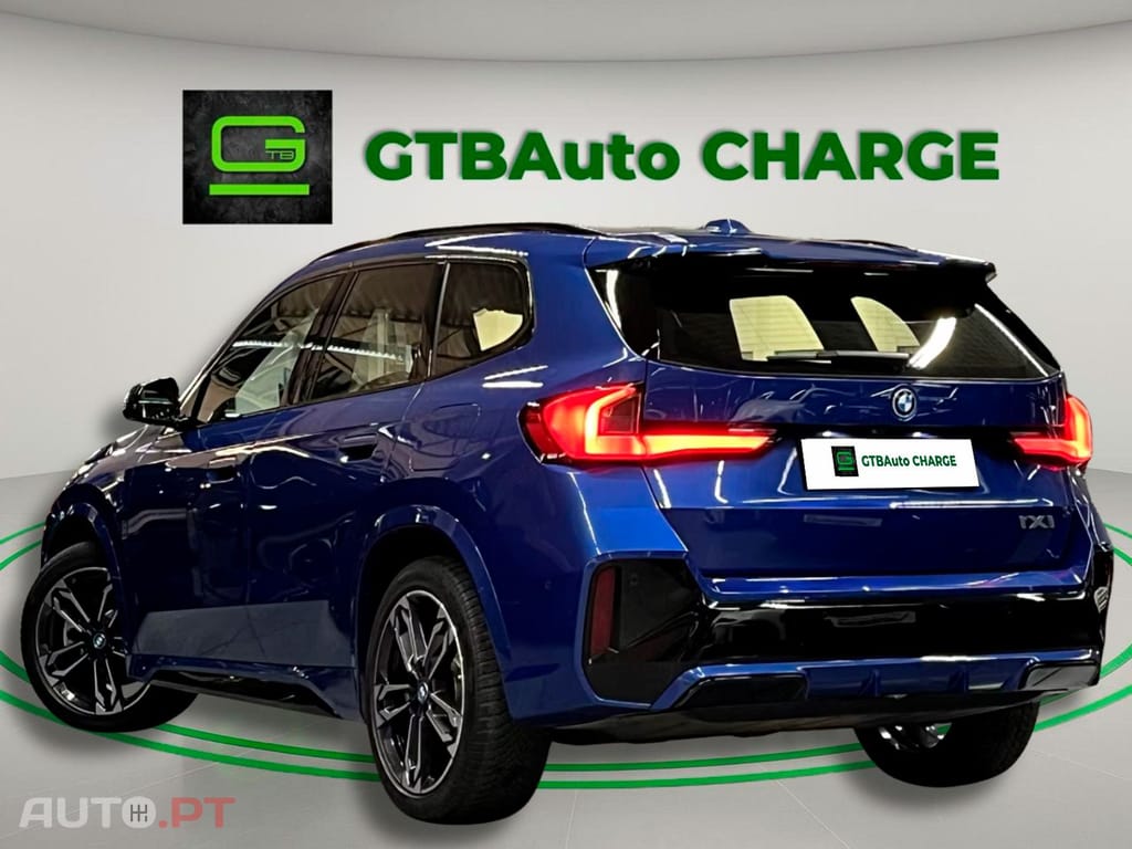 BMW iX1 I.V.A DEDUTÍVEL xDrive30 M Sport
