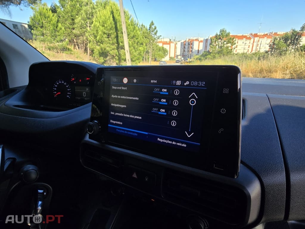 Peugeot Partner 1.5 BlueHDi Asphalt Standard EAT8