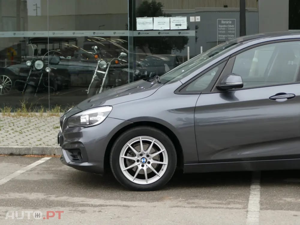 BMW 216 d Advantage Auto