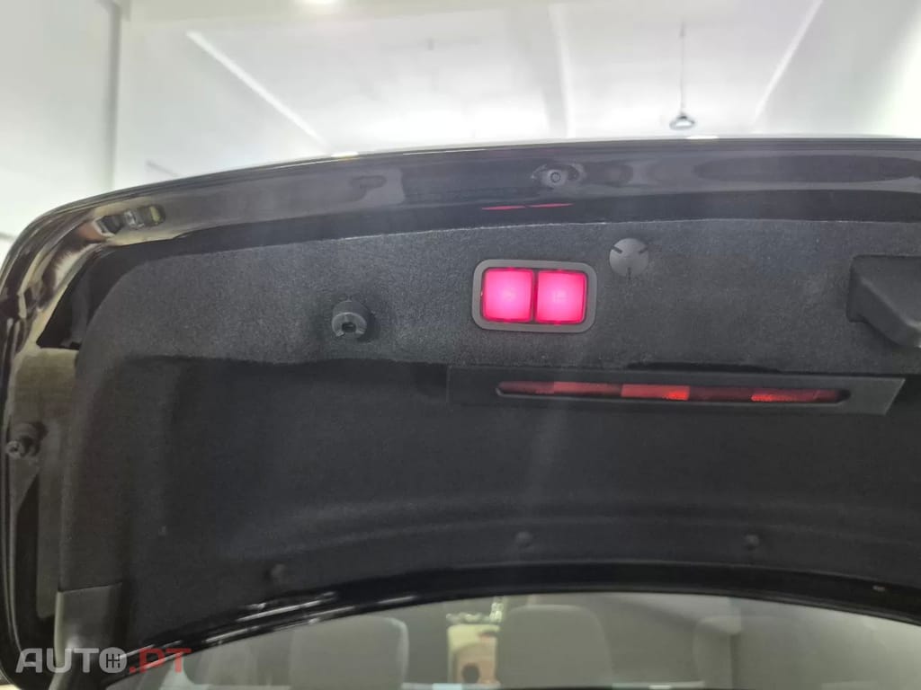 Mercedes-Benz C 300 e 9G-TRONIC Exclusive