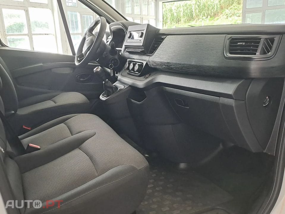 Renault Trafic 2.0 Blue dCi L1 Zen