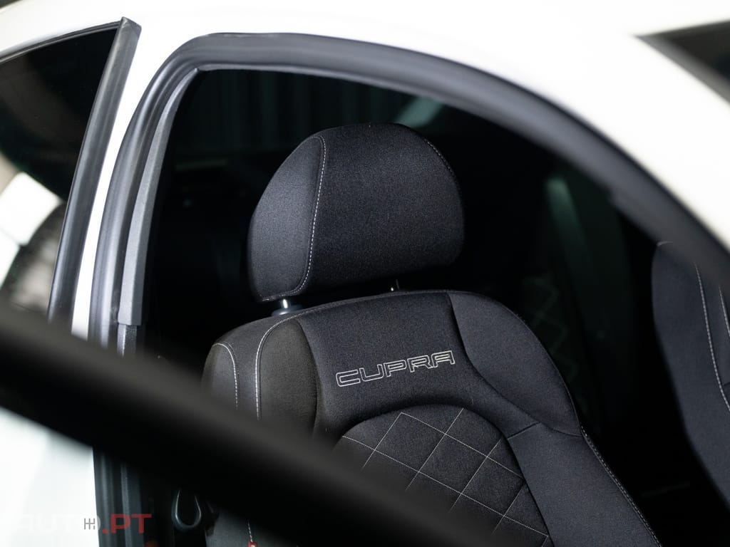 Seat Ibiza SC 1.4 TSI Cupra DSG