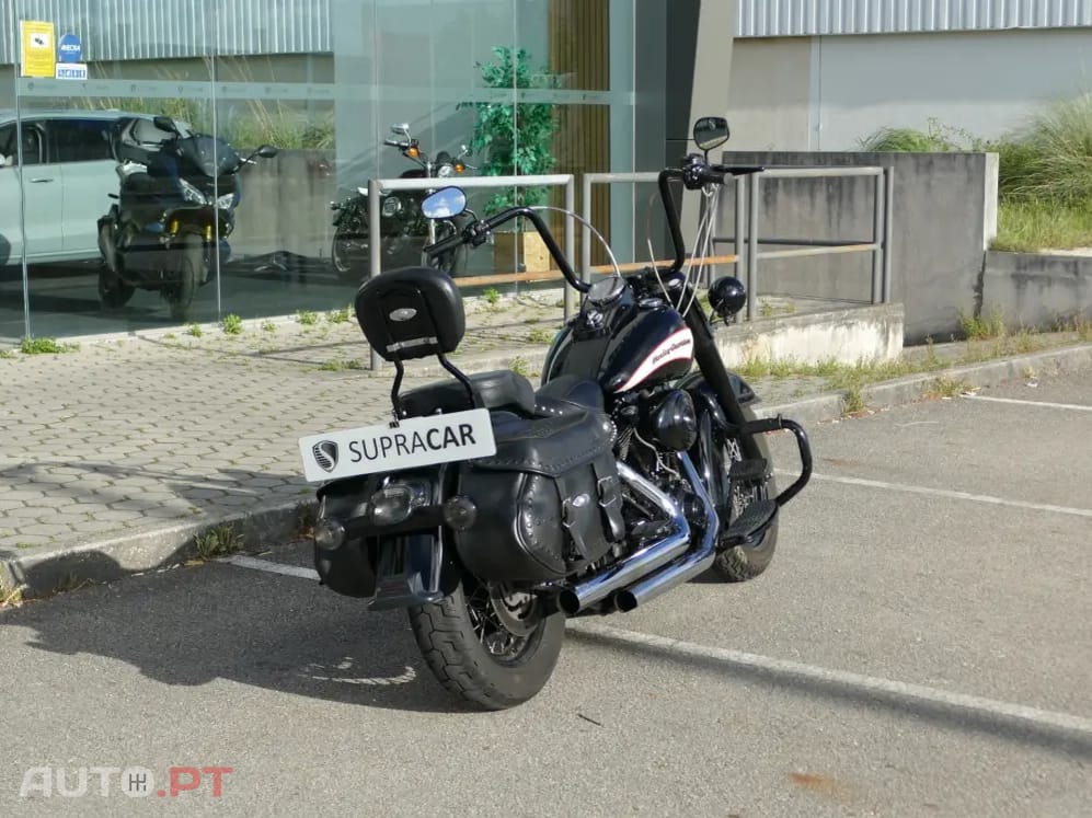 Harley Davidson FLST Soft Tail c/ injeção c/ radiador óleo