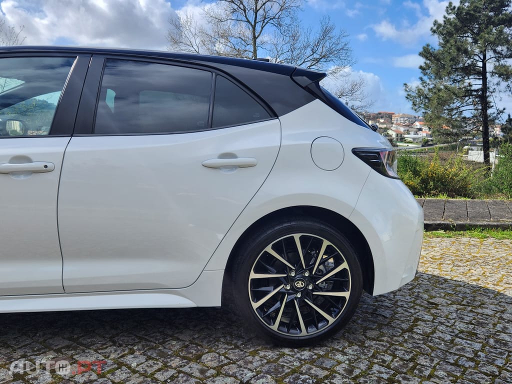 Toyota Corolla 1.8 Hybrid Comfort