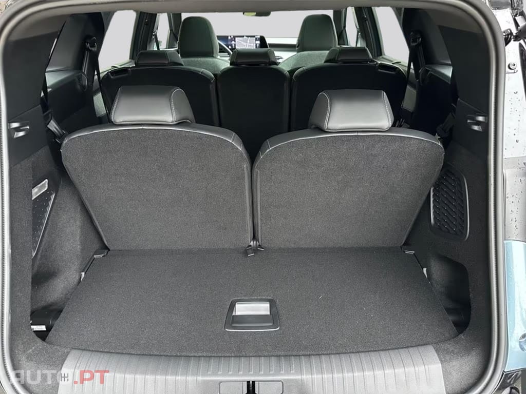 Peugeot E-5008 I.V.A DEDUTIVEL GT