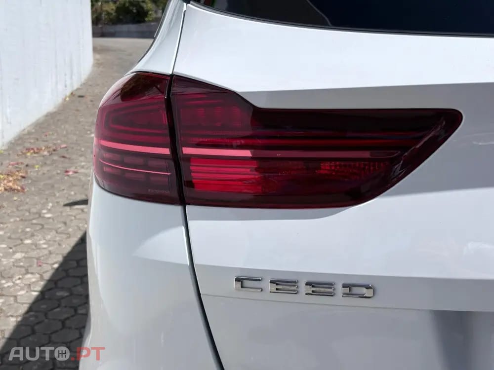 Kia Ceed SW 1.4 T-GDI Drive+SRF 7DCT