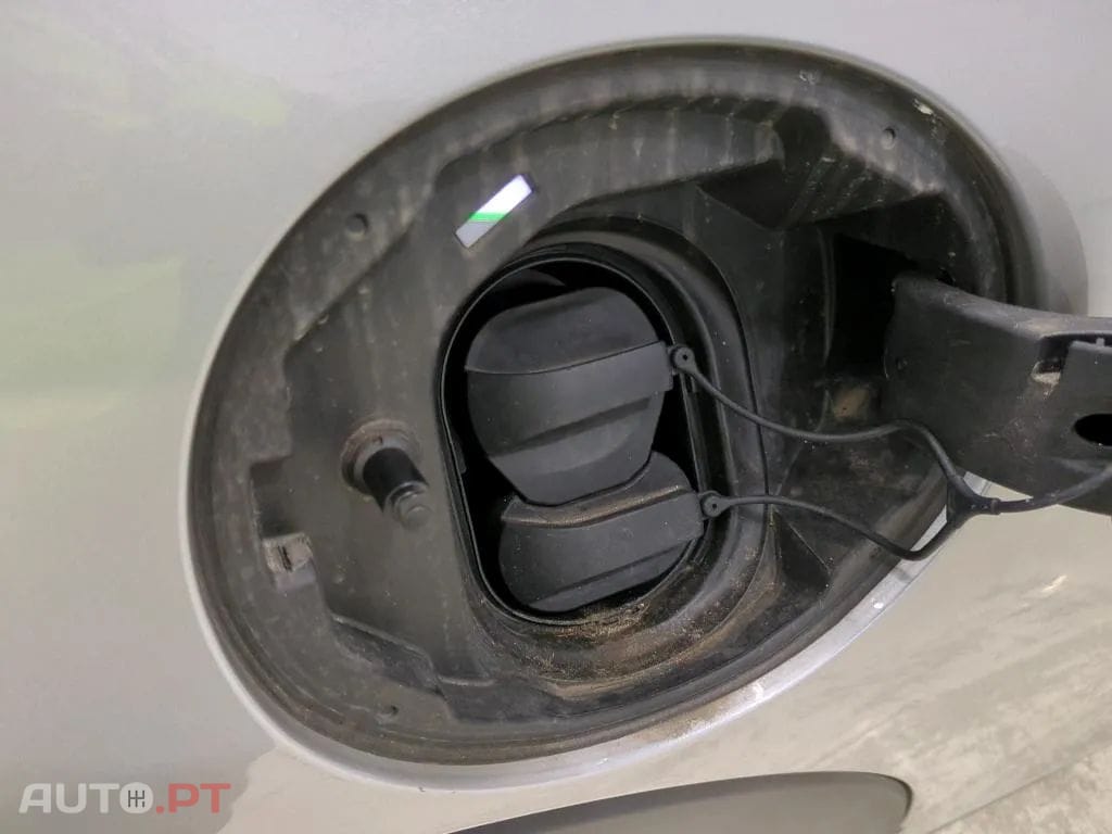 MINI Cooper Cooper SE Premium Essential