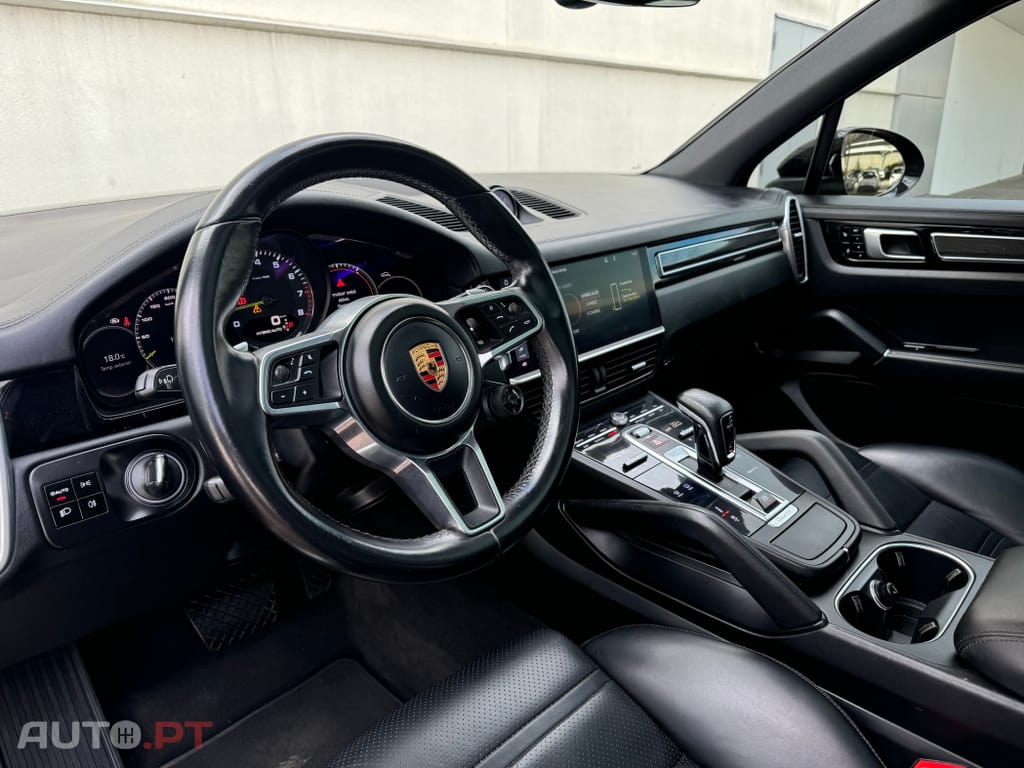 Porsche Cayenne E-Hybrid Tiptronic S
