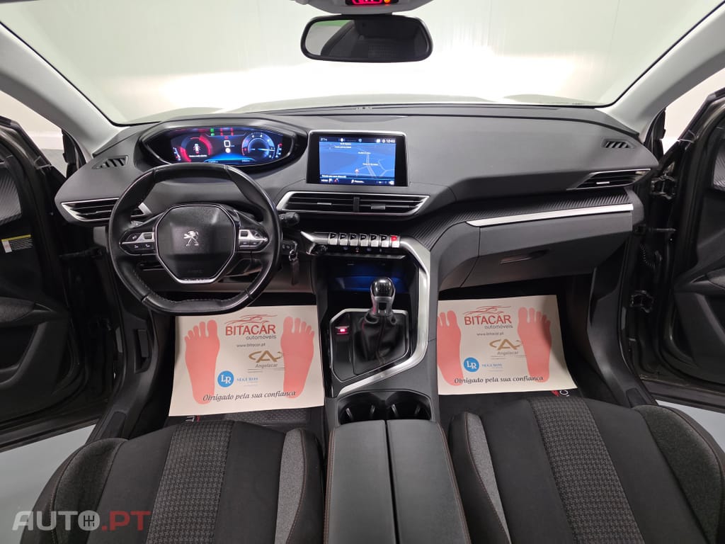 Peugeot 3008 1.5 BlueHDi Active