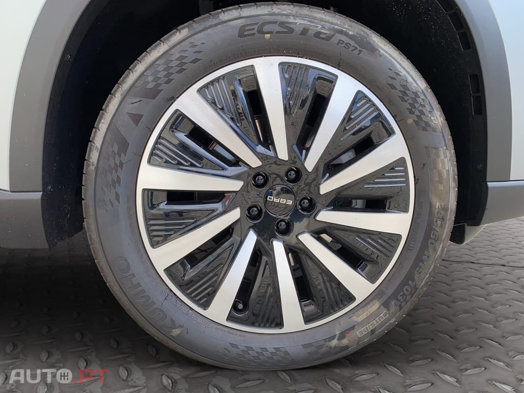 Ebro s800 1.5 TGDI PHEV Luxury