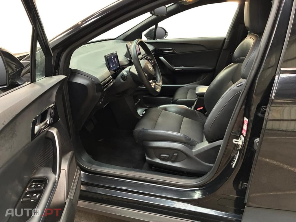 MG MG4 64 kWh Comfort