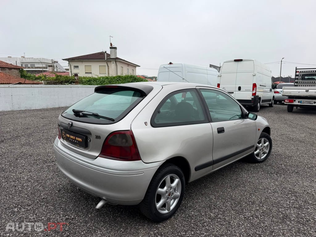 Rover 200 TD 2 LUGARES