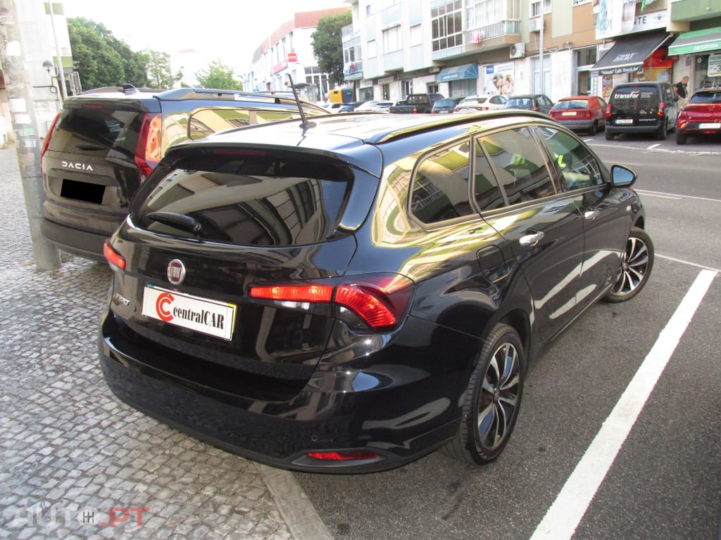 Fiat Tipo 1.3 M-Jet Lounge
