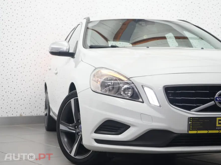 Volvo V60 1.6 D2 R-Design