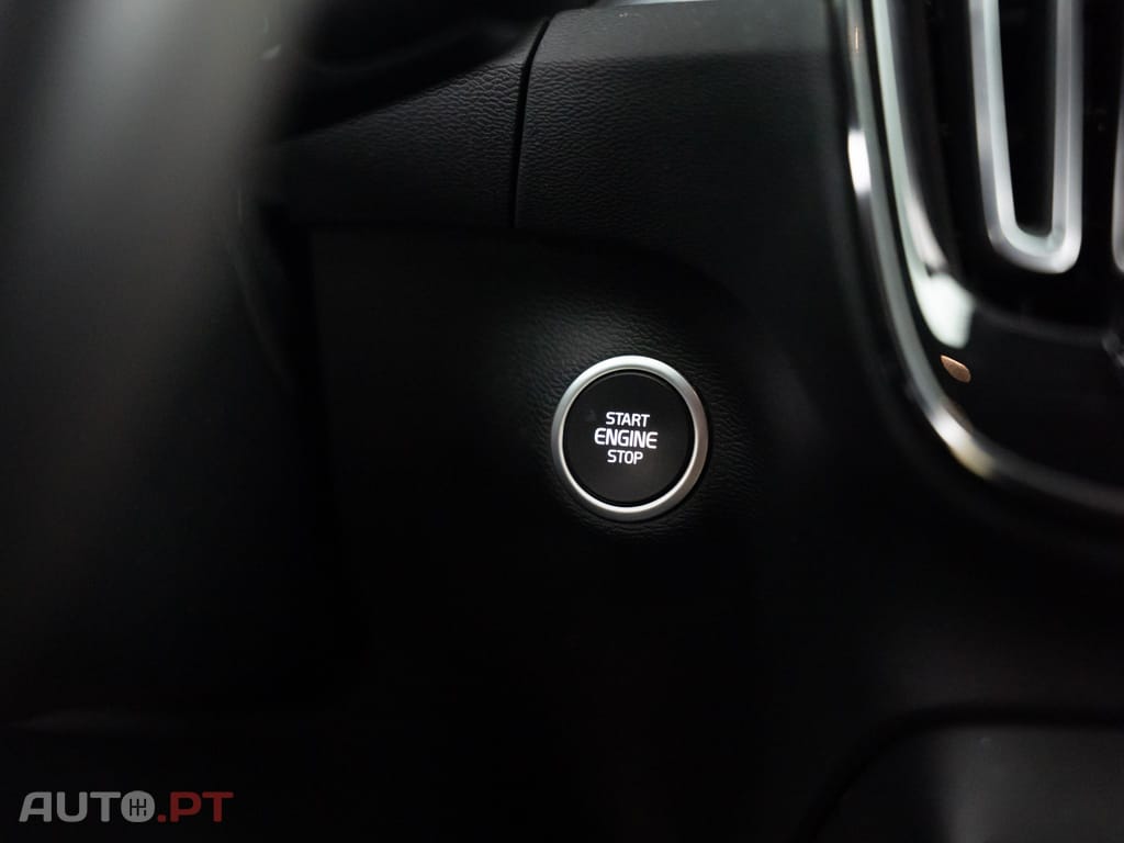 Volvo XC40 1.5 T5 PHEV Inscription Expression