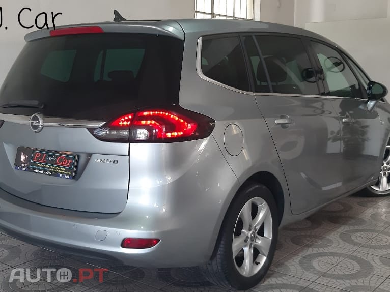 Opel Zafira Tourer Cosmo 1.6 CDTI 136 CV