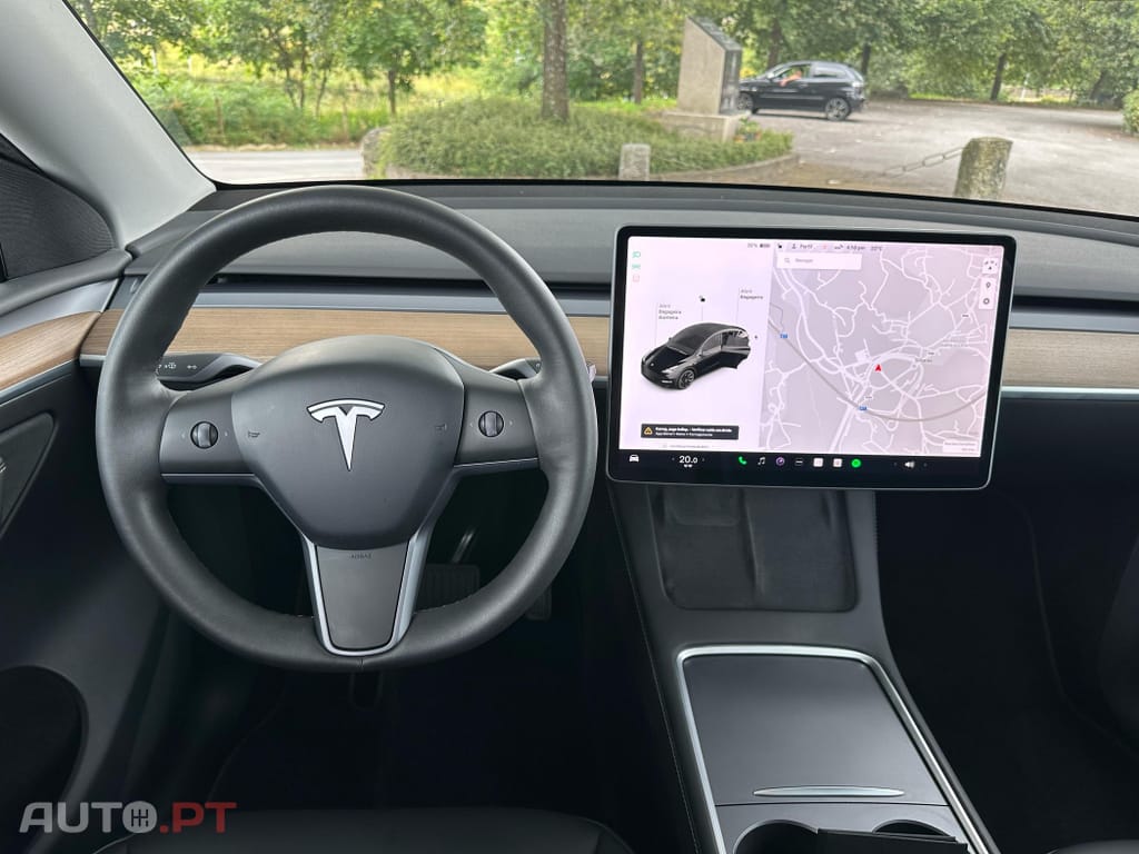 Tesla Model Y Long Range Tração Integral