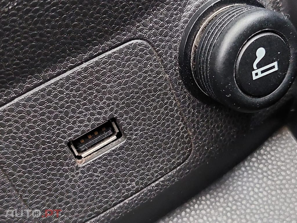 Ford Fiesta 1.0 Ti-VCT Trend