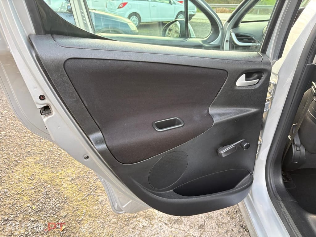 Peugeot 207 1.4 16V WIP Nav