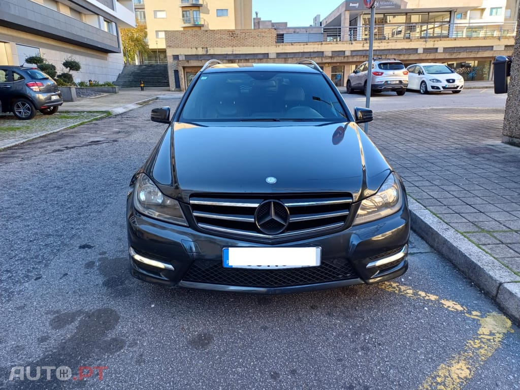 Mercedes-Benz C 220 CDI 170cv cx automatica Nacional