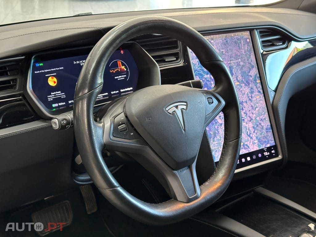 Tesla Model S Standard Range
