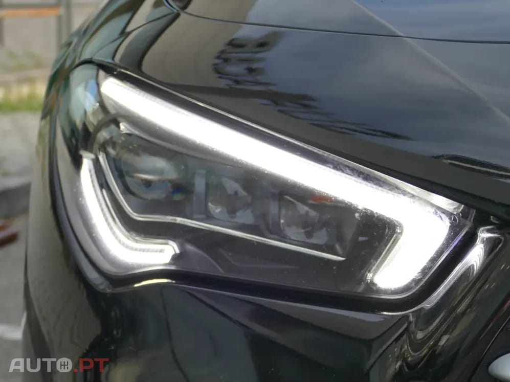 Mercedes-Benz CLA 250 e Shooting Brake AMG Line