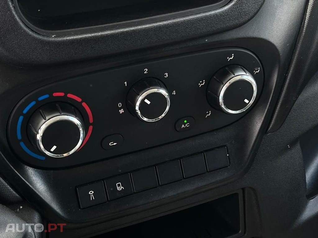 Iveco Daily PLATAFORMA + CONTENTOR