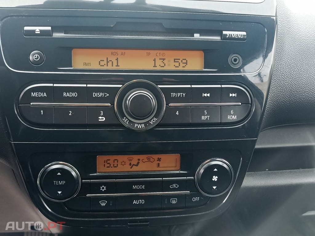 Mitsubishi Space Star 1.2 Intense Connect Edition