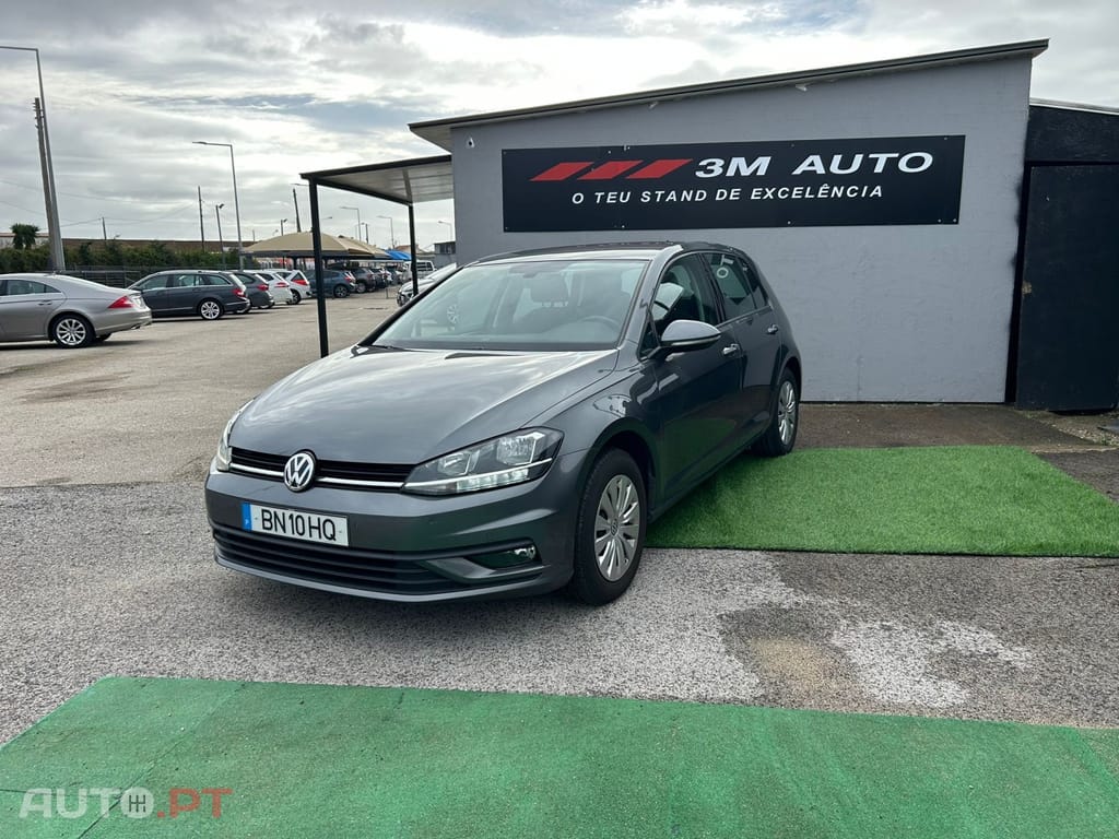 Volkswagen Golf 1.6 TDi Confortline