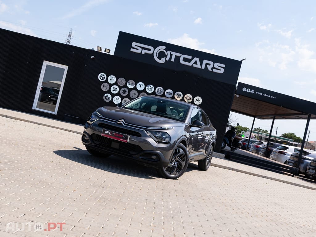 Citroen C4 X 1.2 PureTech Shine EAT8