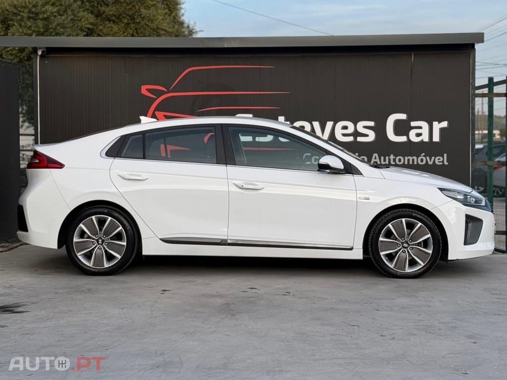 Hyundai Ioniq 1.6 GDI HEV