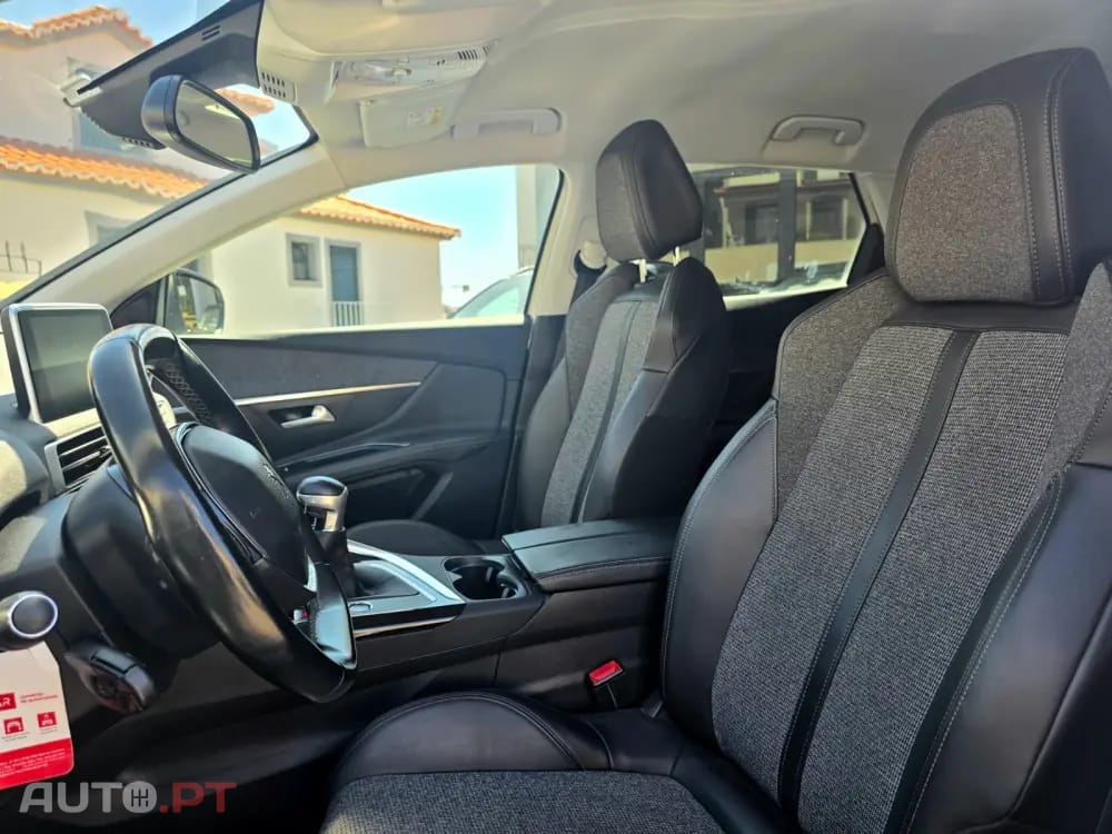 Peugeot 3008 1.2 PureTech Allure