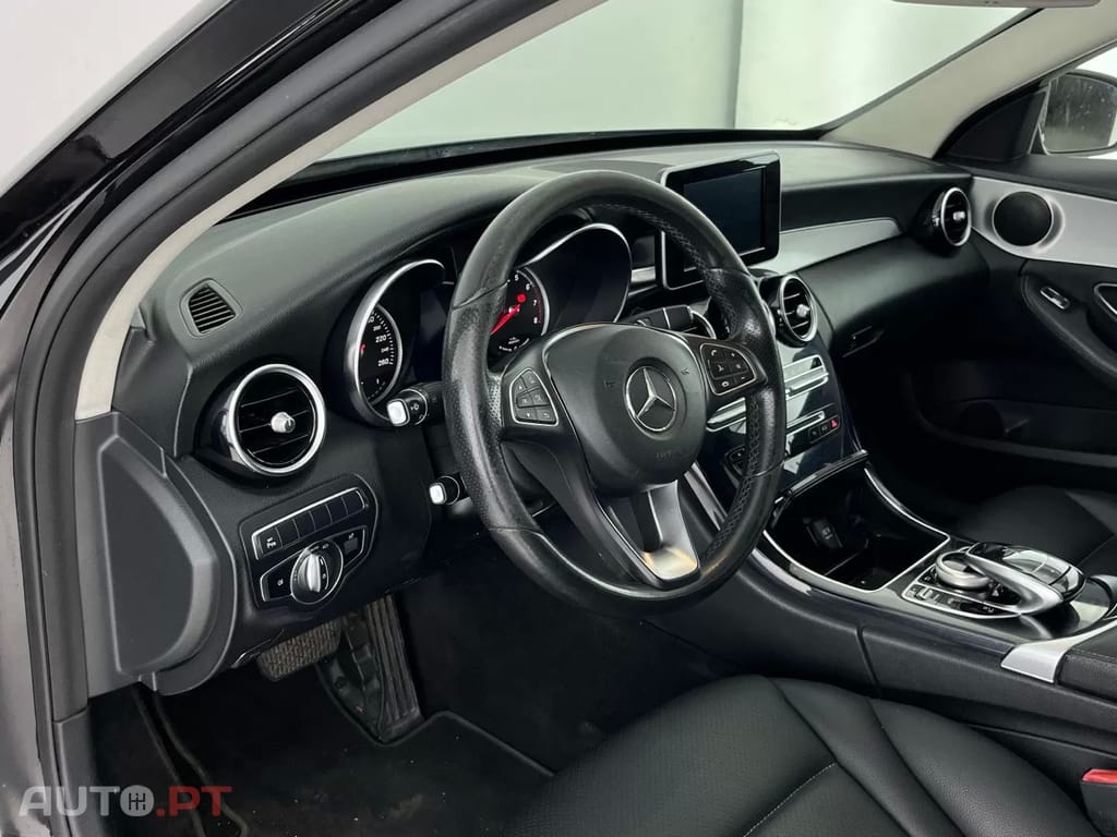 Mercedes-Benz 350 T 7G-TRONIC 