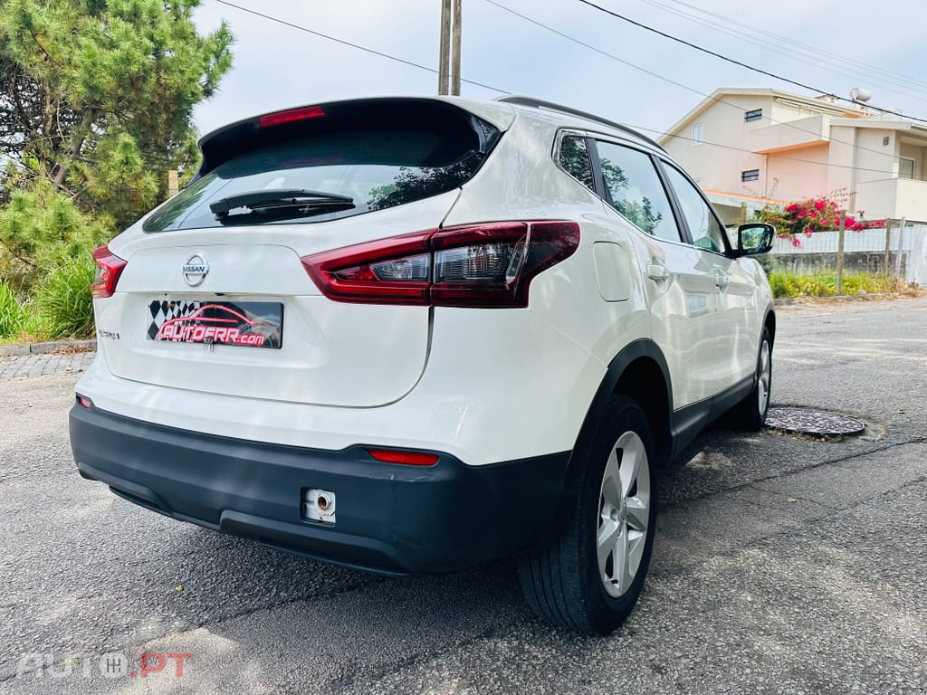 Nissan Qashqai 1.3 DIG-T Business Edition
