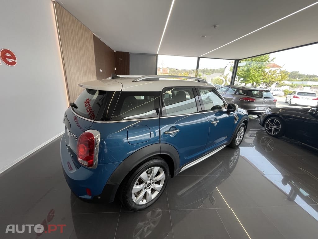 MINI Countryman Cooper SE ALL4 Auto — fotografia 6