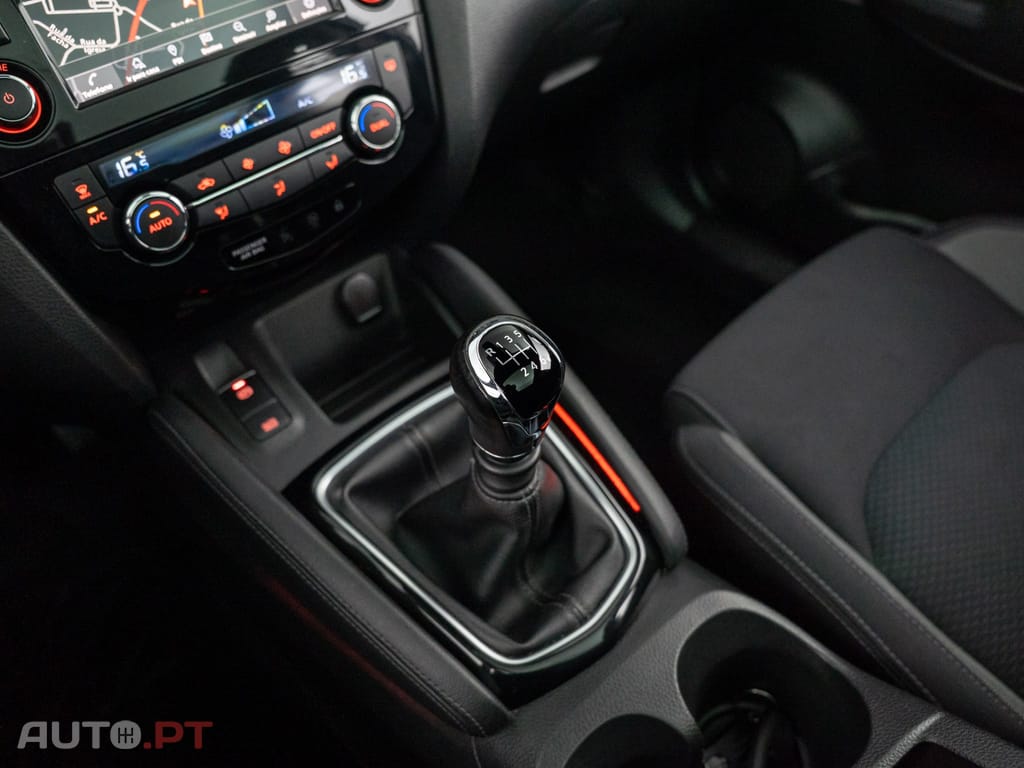 Nissan Qashqai 1.5 dCi N-Connecta