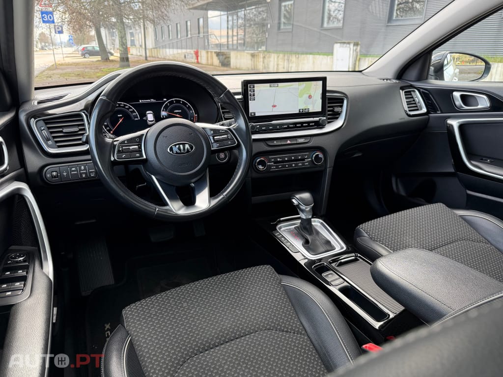 Kia Xceed 1.4 T-GDI Tech+SRF 7DCT