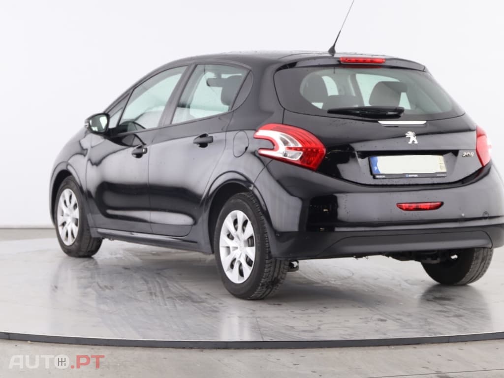 Peugeot 208 1.4 HDI