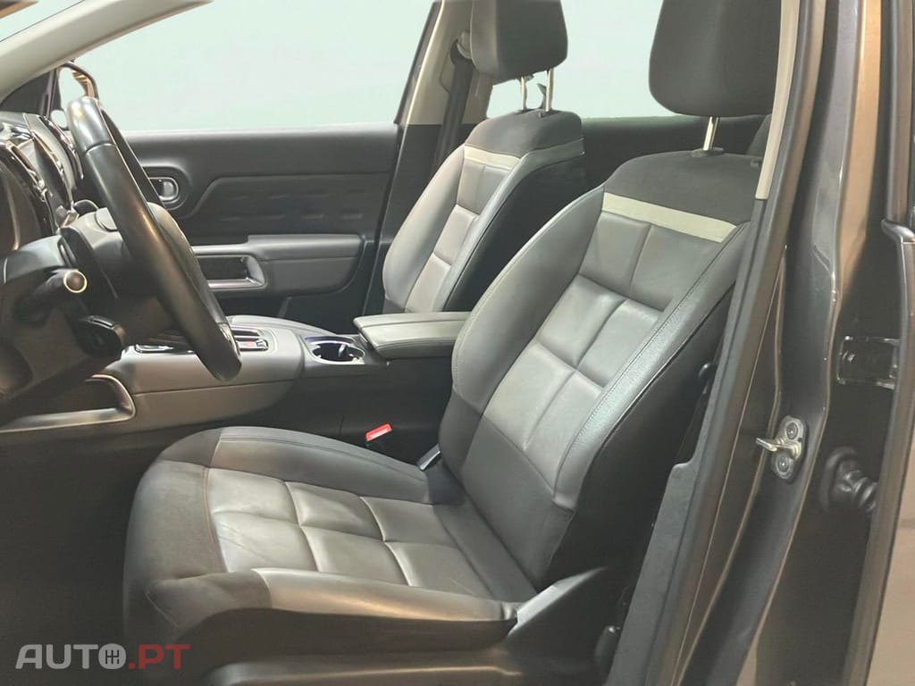 Citroen C5 Aircross 1.6 Hybrid Shine e-EAT8