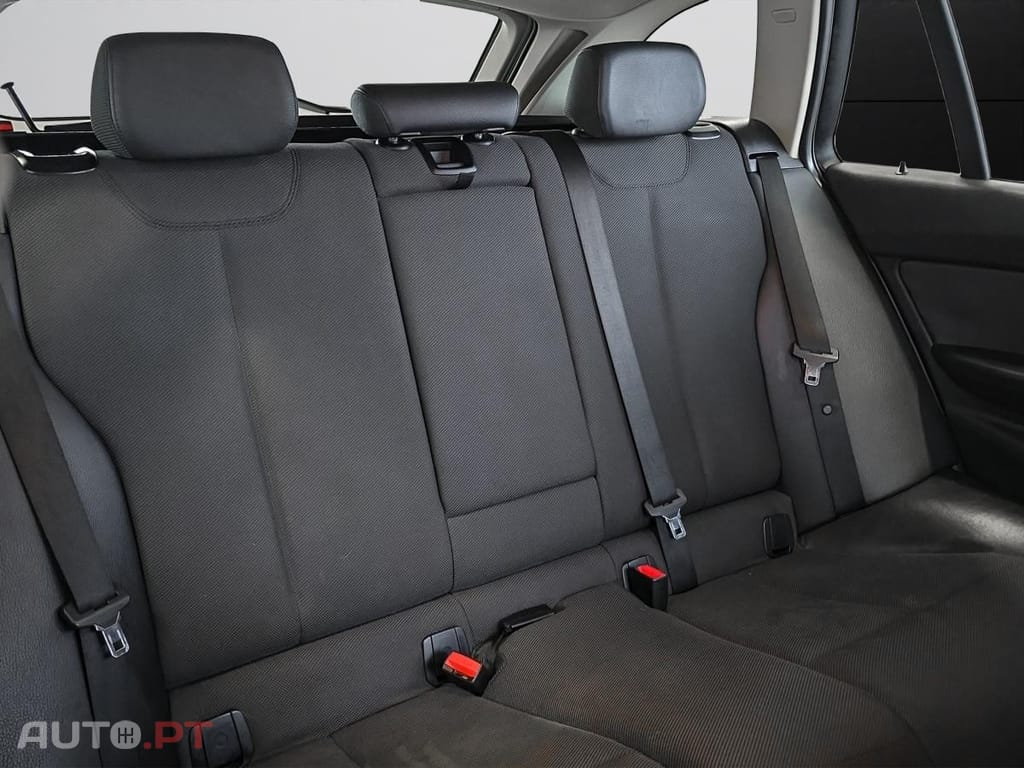 BMW 318 d Auto Line Modern