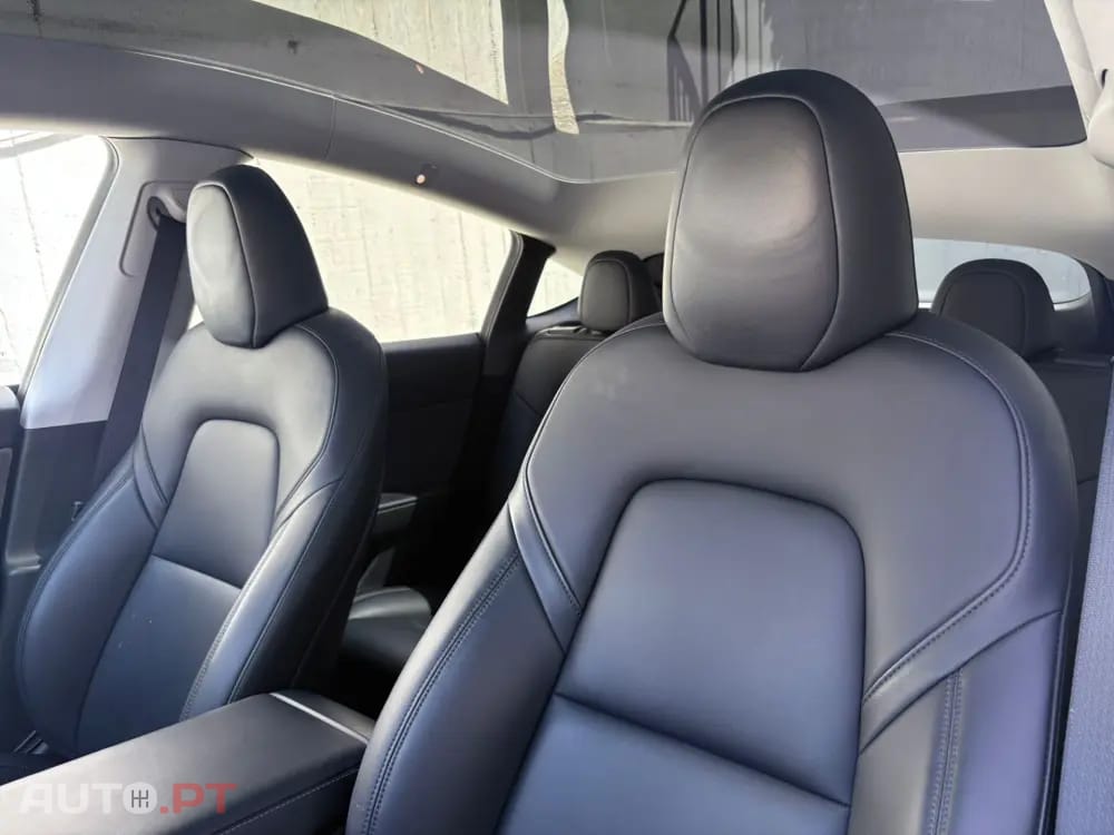 Tesla Model Y Long Range Tração Integral